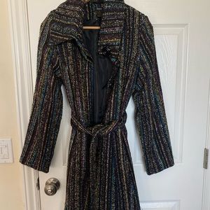 Vintage Daisy wool coat! Beautiful color pattern, great fit!